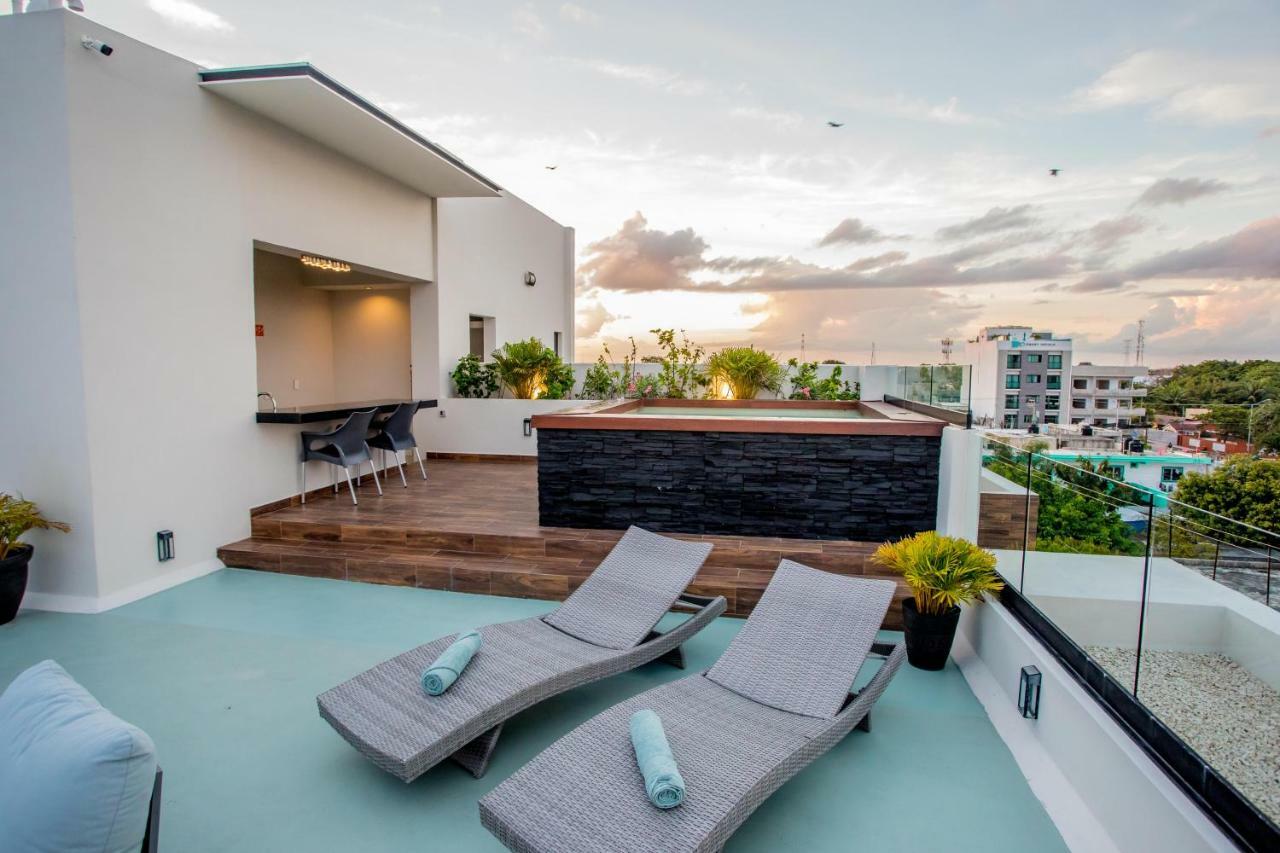 Honey B Suites Playa del Carmen Exterior photo